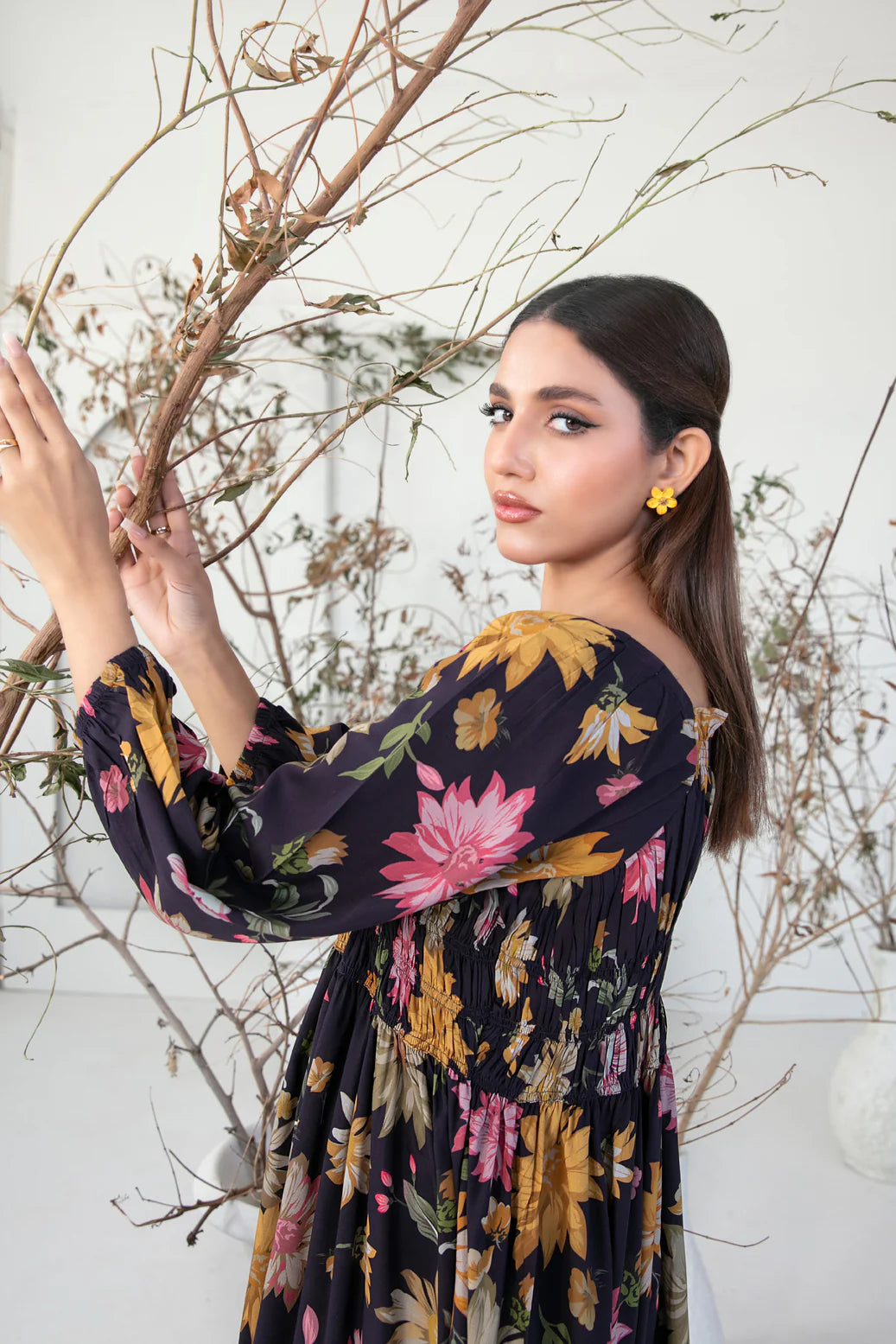 Black Floral | 1 PC