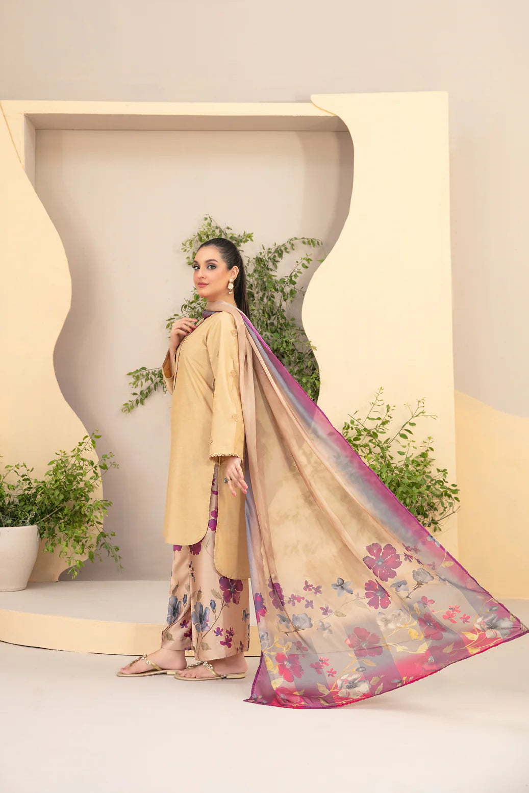 Shimmery | 3 PC Gold