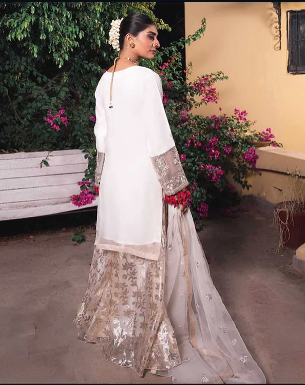 White Sharara