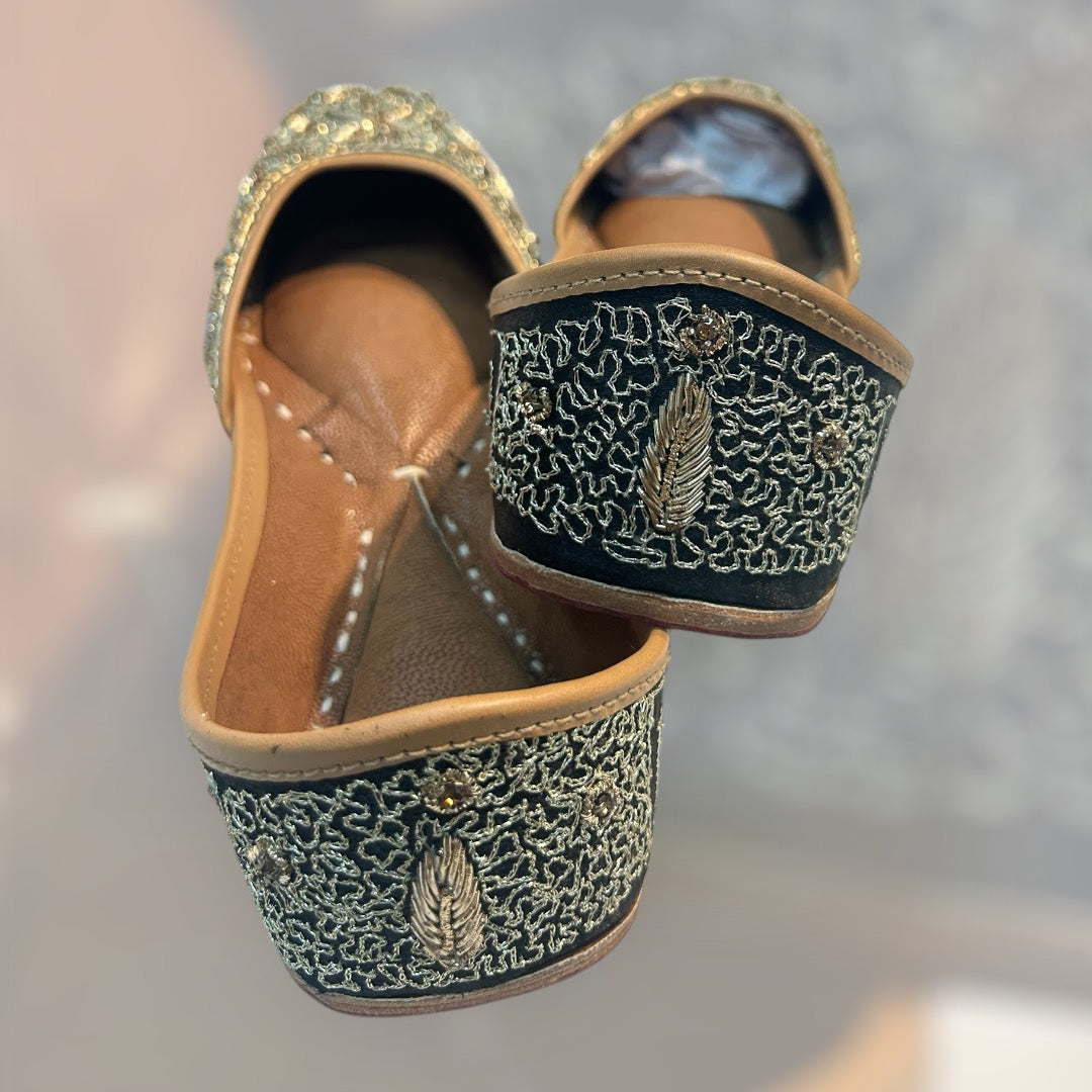 Punjabi Jutti - Black