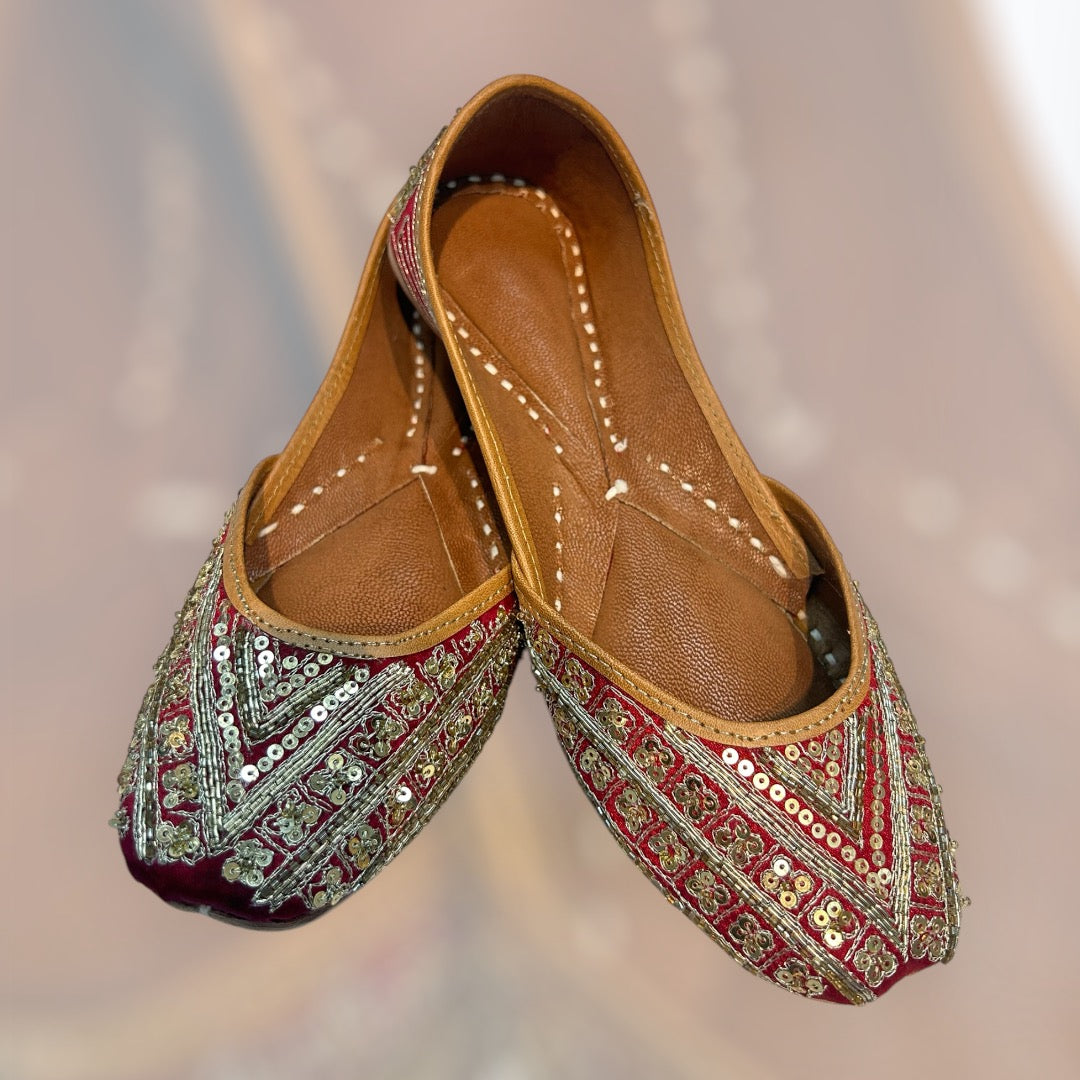 Red Sequins Jutti