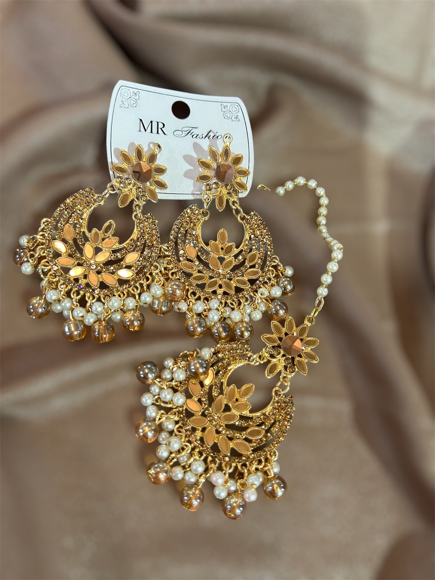 Gold | Earrings/Teeka Set