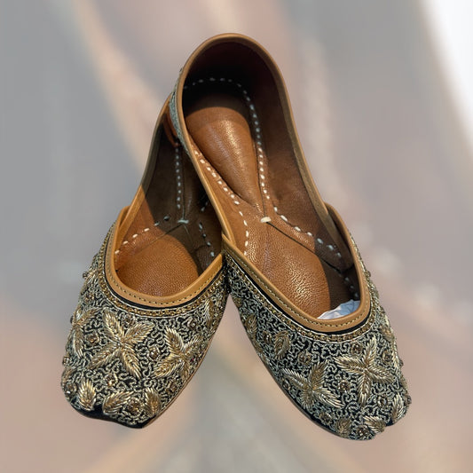Punjabi Jutti - Black