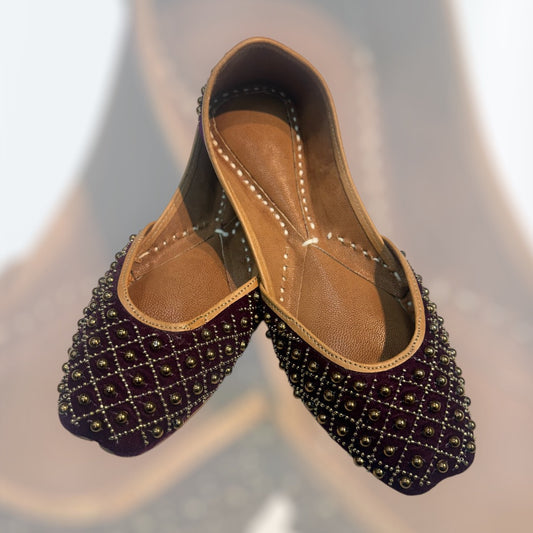 Purple Pearl Jutti